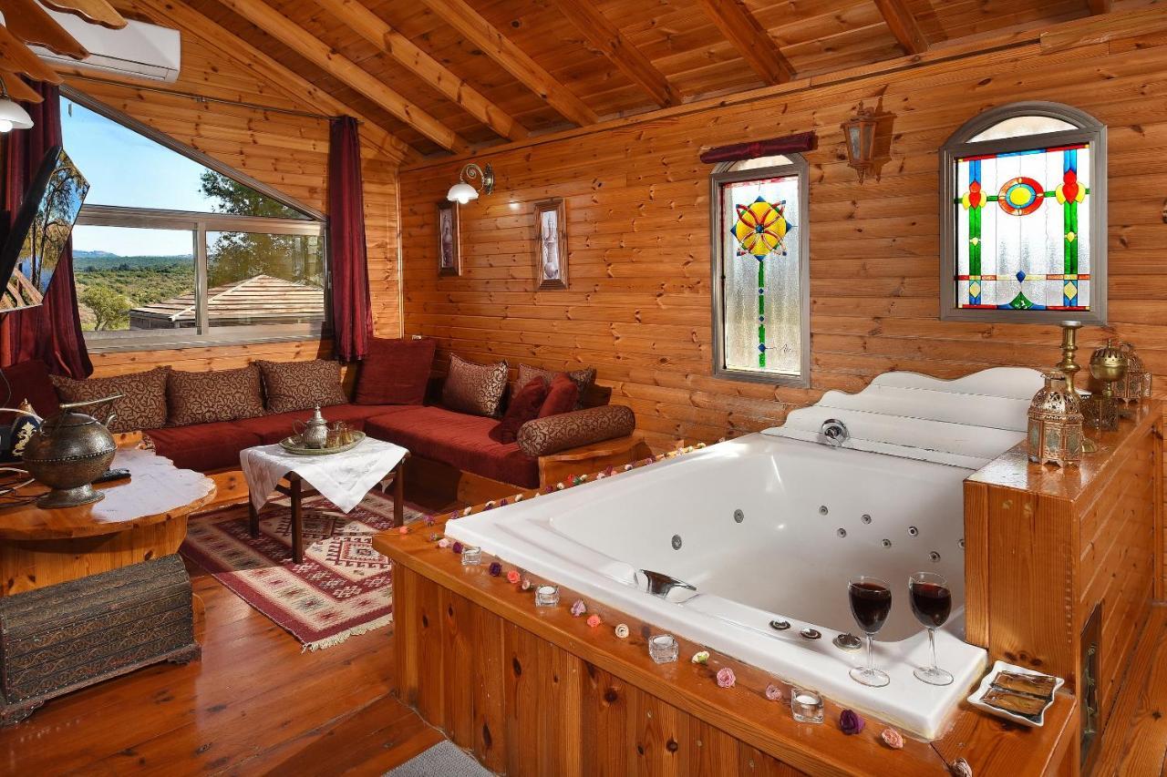 Tal Nof Cabins Βίλα Manot Εξωτερικό φωτογραφία
